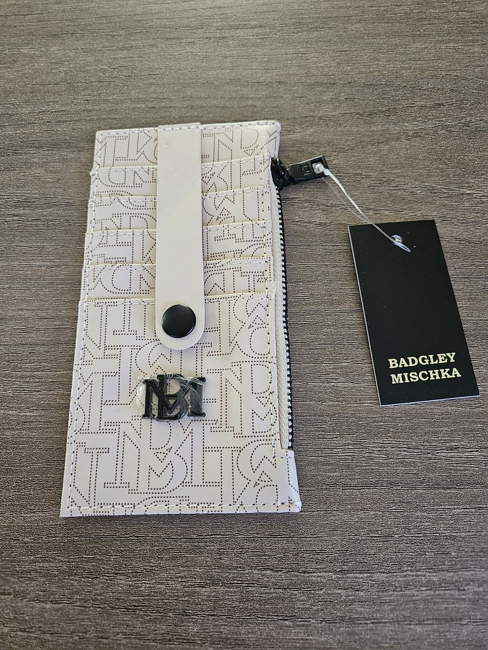 Badgley Mischka Monogram Card Wallet in Cream-NWT